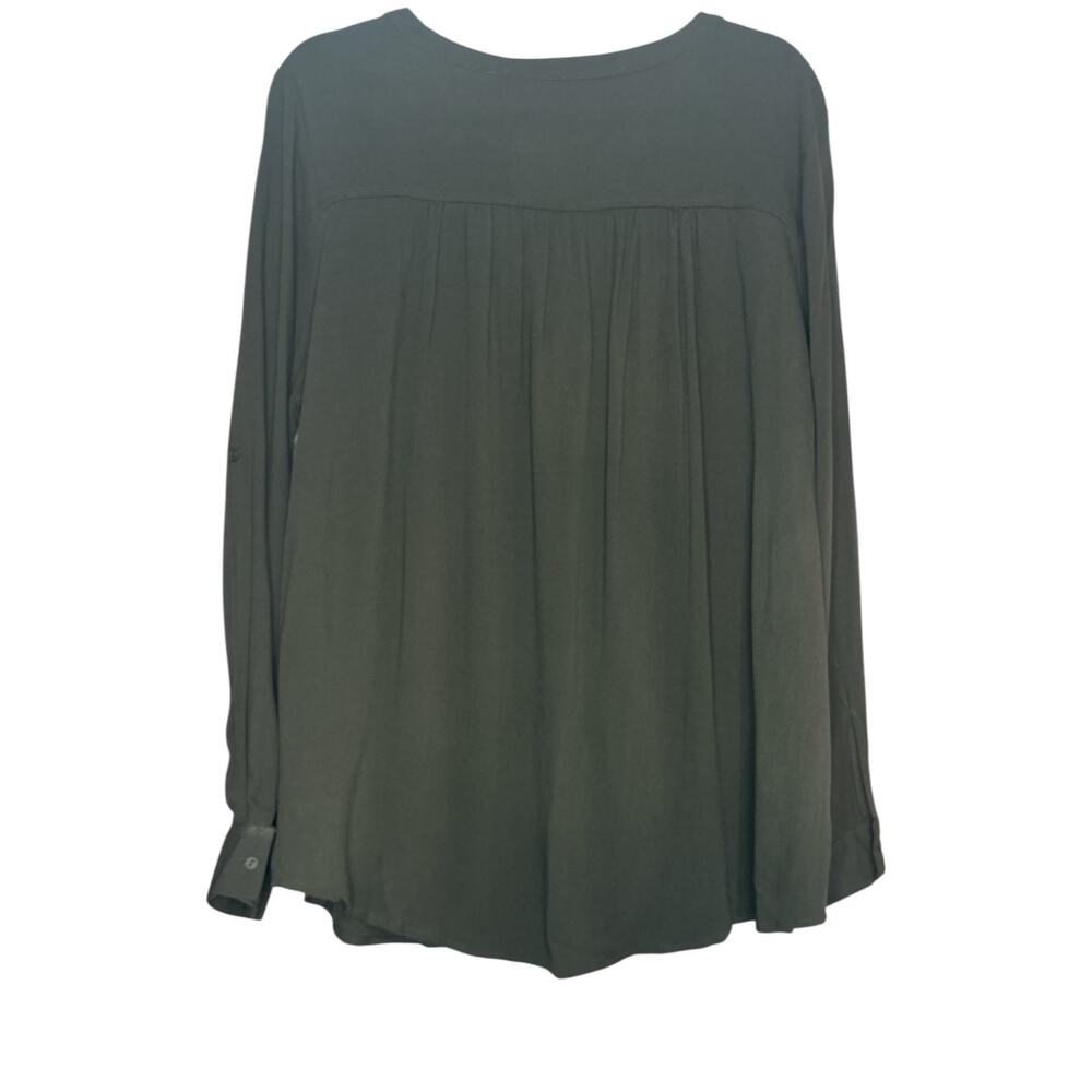 Doe & Rae Green V-Neck Utility Blouse – NWT, Size M - Picture 4 of 4